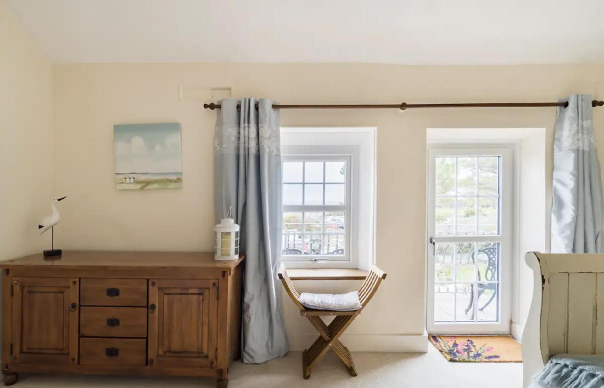 Beautiful Sea Front Cottage In The Ocean City Plymouth Bagian luar foto