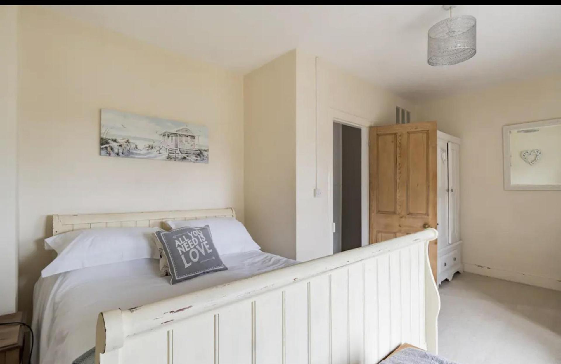 Beautiful Sea Front Cottage In The Ocean City Plymouth Bagian luar foto